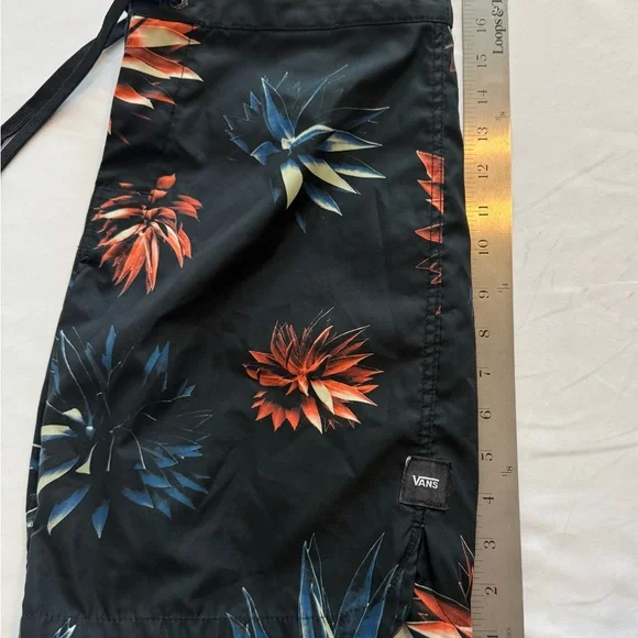 Van's 18" Outseam 2 Way Stretch Ever Ride Board Shorts - Picture 3 of 7